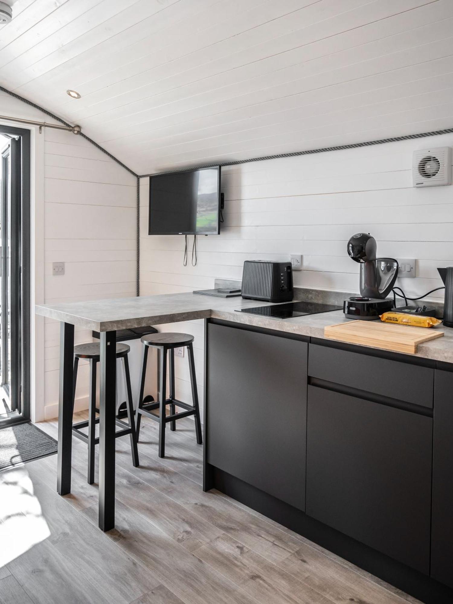 Alba Pod Apartment Fort Augustus Exterior photo